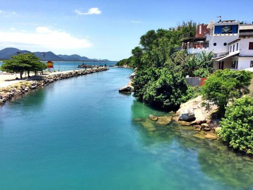 Barra Surf Hostel Florianopolis in 巴拉達拉戈阿海灘