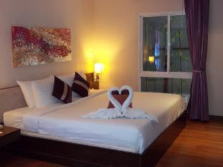 Paradiso Boutique Suites, Бангкок (фото 2)