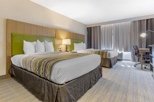 คันทรี อินน์ แอนด์ สวีท บาย เรดิสัน แลมเบอร์ตัน นอร์ทแคโรไลนา (Country Inn & Suites by Radisson, Lumberton, NC) in แลมเบอตัน (NC)