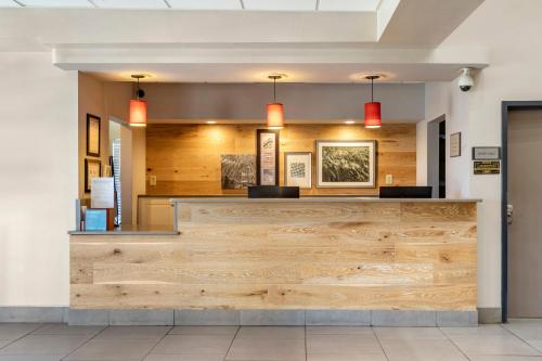 Country Inn & Suites by Radisson, Lumberton, NC