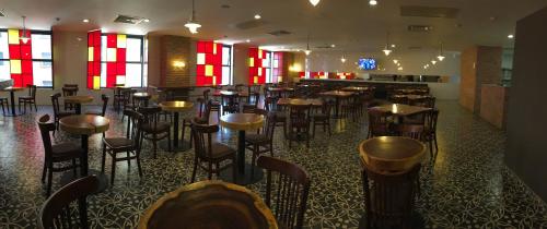 Étterem, Holiday Inn Mexico Santa Fe By IHG in Santa Fe-Desierto de Los Leones