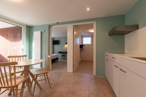 Emma's Hotel - B&B - image 6