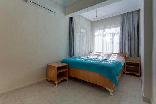Villa Fadi Family Home