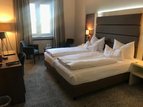 1 queen bed