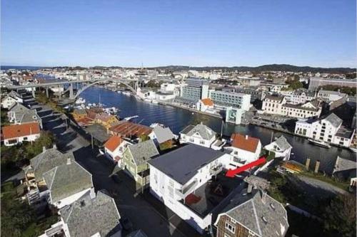 Apartment close to Aibel Haugesund