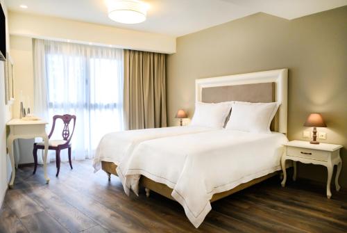 Emerald Suites - image 11