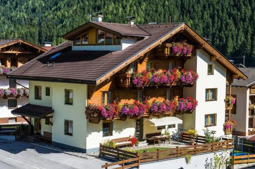 Pension Bergwelt in Neustift im Stubaital, Österreich
