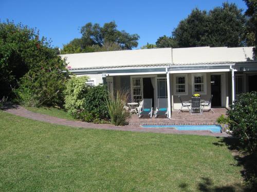 Paradiso Guesthouse & Self-catering Cottage.