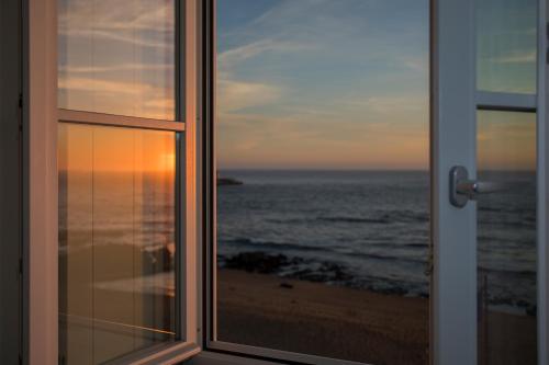 Liiiving in Porto - Luxury Beachfront Apartments