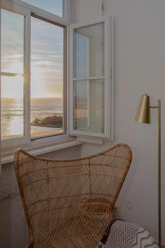 Liiiving in Porto - Luxury Beachfront Apartments, Porto (photo 11)