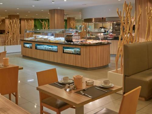 BQ Delfín Azul Hotel - image 9