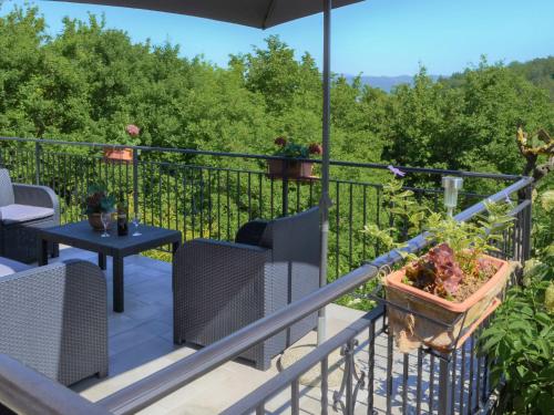  Holiday Home Franko in Hum