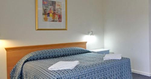 1 double bed