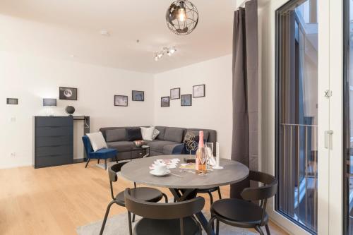 Luxury Suite Renngasse by welcome2vienna - image 13