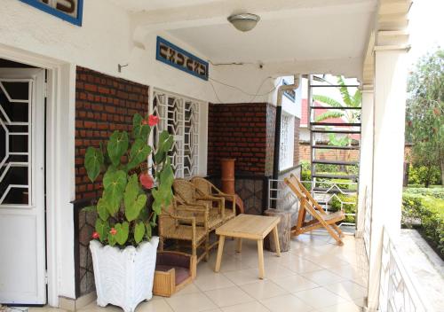 บริการและสิ่งอำนวยความสะดวก, Volcano View in รูเฮนเกรี