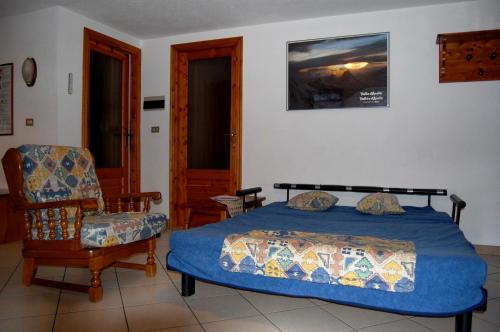 2 bedrooms, 4 beds