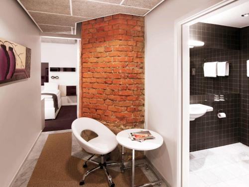 Ibis Styles Stockholm Odenplan - image 12