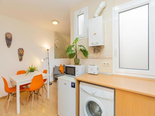 Apartment Eixample Dret Sagrada Familia by Interhome, Barcelona (fotografie 9)