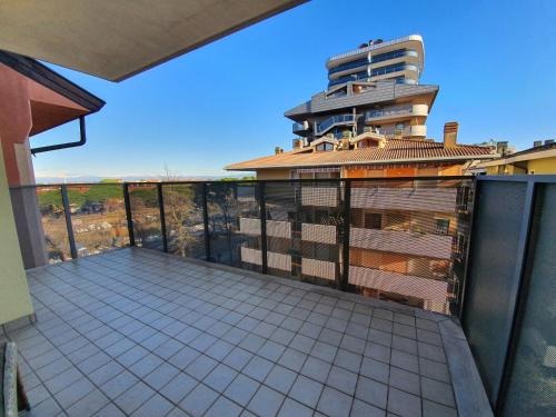 Two-Bedroom Apartment with Sea View image 4