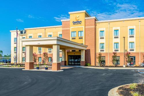 B&B Rock Hill - Comfort Inn & Suites - Bed and Breakfast Rock Hill