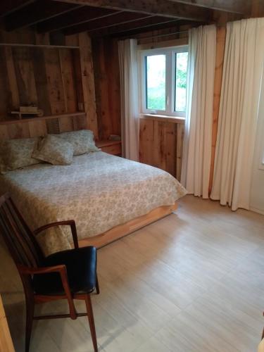 Au Vieux Foyer in Ile D`orleans (QC)