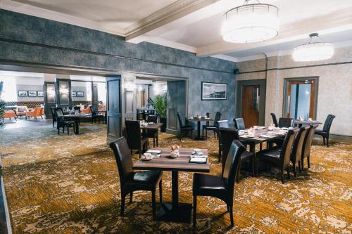 The Station Hotel - main image