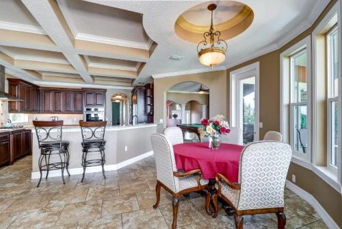 Gulf-Front Estate with Pool & Direct Beach Access home - image 9
