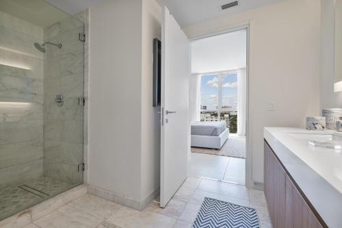 914 Tiffany House condo - image 5