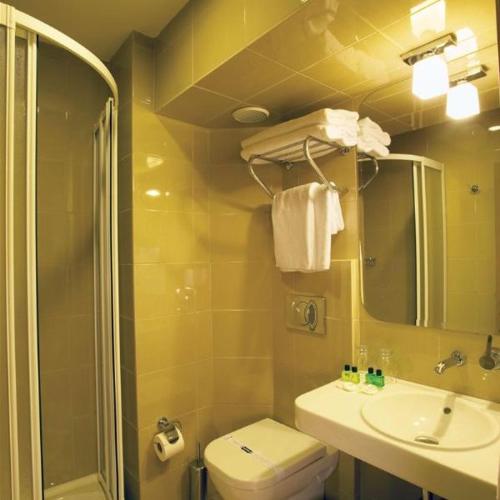 SİVAS HOTEL NEVV - image 8