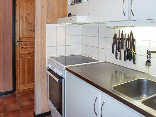 Holiday home TJÖRNARP V - image 4
