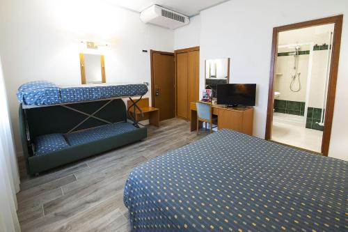 Hotel Italia - image 13