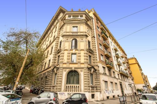 Popolo and Villa Borghese Deco Apartment - image 9