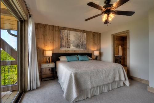 Blackstone Lodge - image 2