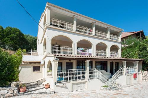 Dimitrios Apartments - image 10