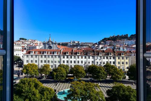 Double Room with Rossio Square view image 8