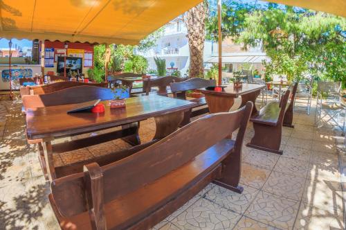 Restoran, Elena Studios in Zakynthos Island