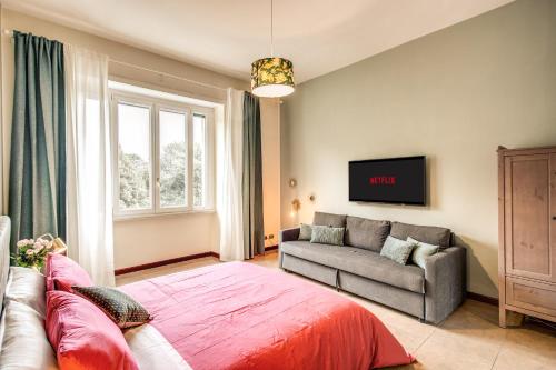 Popolo and Villa Borghese Deco Apartment - image 7