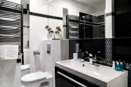 Sanhaus Apartments - Apartamenty Capri - image 12