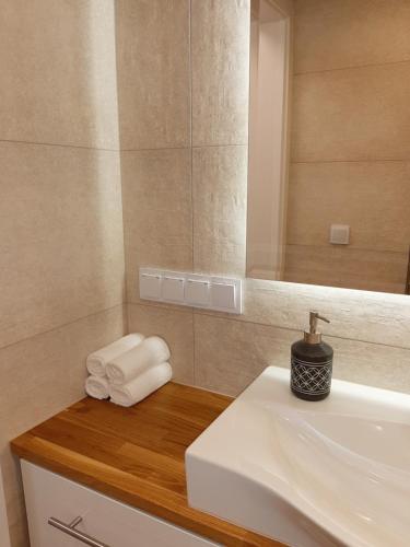 Apartament 8 Pietro