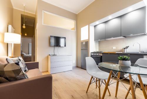 Fantoni Excelsior San Siro Stadio 2 camere 6 posti letto, Milan
