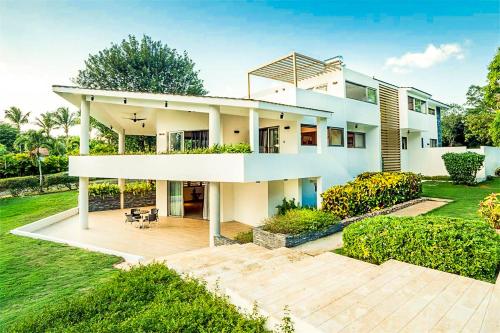 Villa Adamy