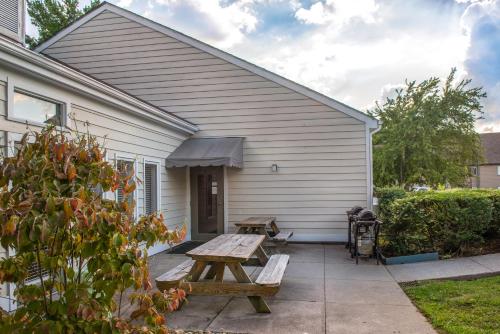 Summit View Condos - image 12