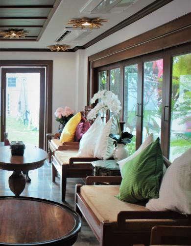 Lobby, White Boutique Hotel and Spa in Chiang Mai