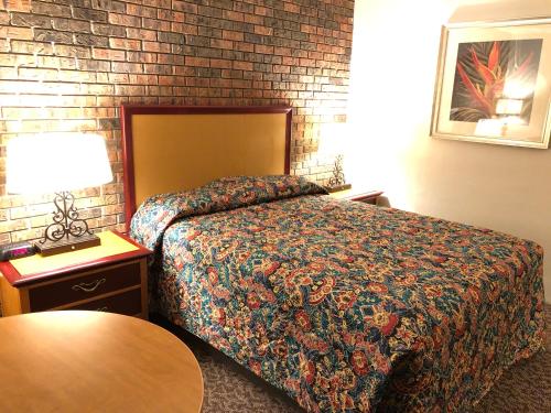 Dunes Inn Alamosa - image 3
