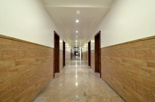 ล็อบบี้, Hotel Dwarka Park  in เชอร์ดิ