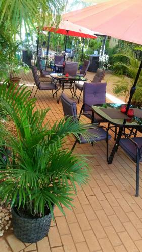 นินกาบู ลอดจ์ เอ็กซ์เม้าท์ (Ningaloo Lodge Exmouth) in เอกซ์เมาท์