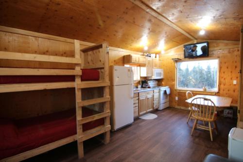 Alaskan Adventure Dry Cabins
