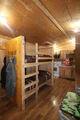 Alaskan Adventure Dry Cabins
