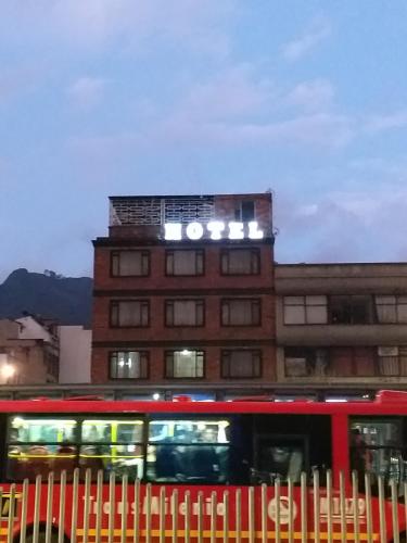 Hotel Plata – Bogota, NY