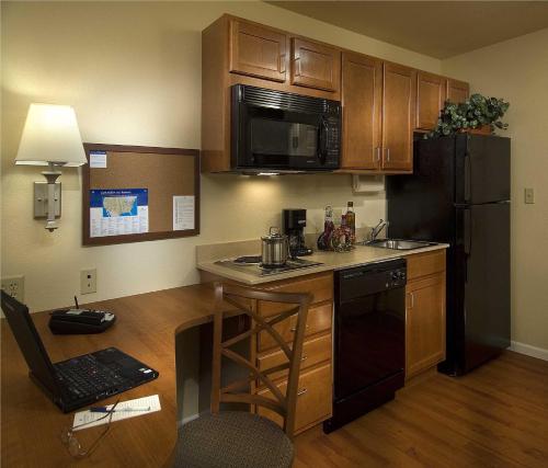 Candlewood Suites Avondale-New Orleans, an IHG Hotel